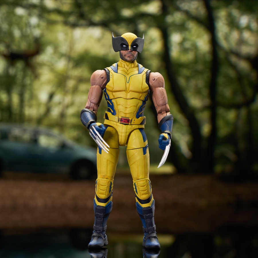 Deadpool & Wolverine Marvel Select Wolverine 7" Action Figure