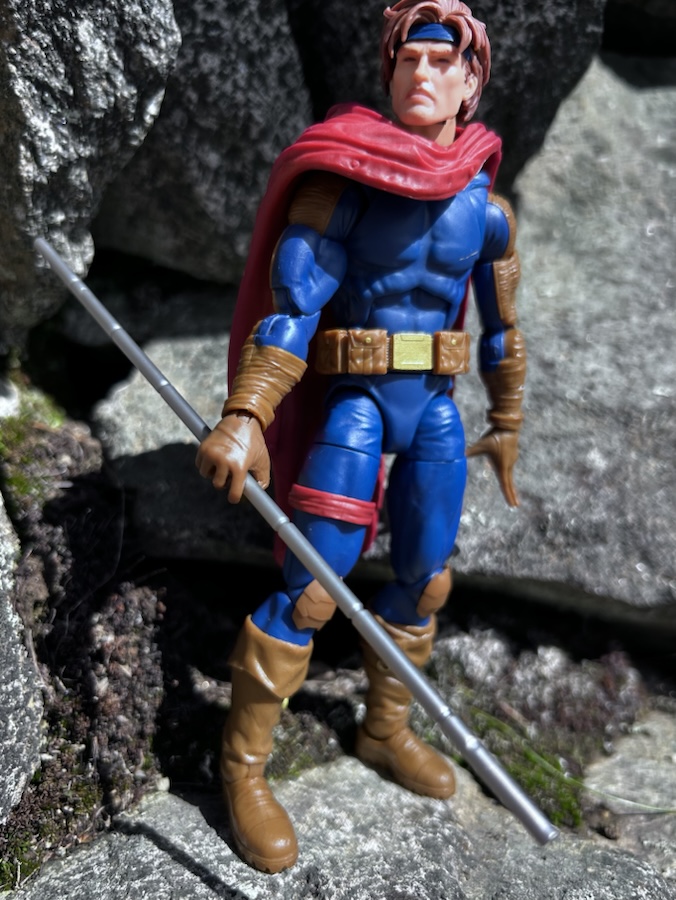 Review X-Men Marvel Legends 2025 Gambit AOA Figure
