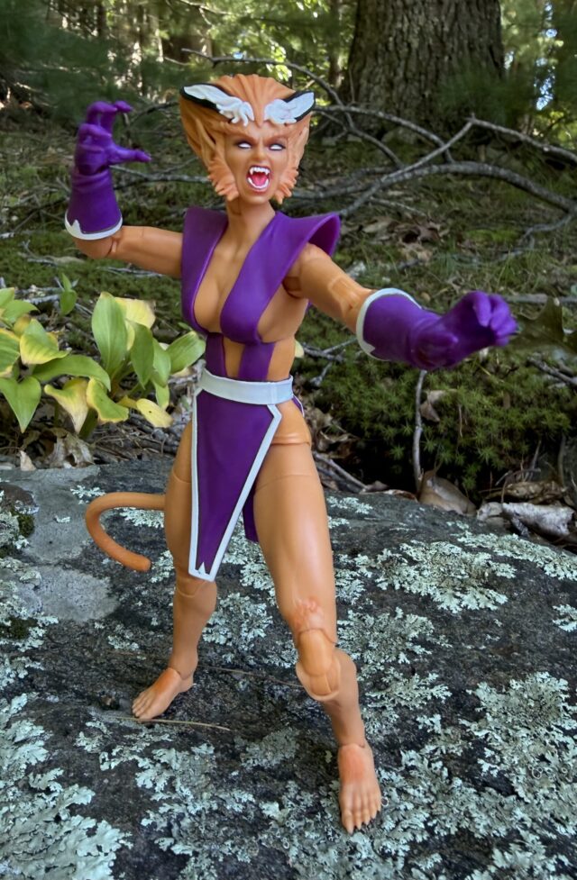 REVIEW Marvel Legends Feral Action Figure X-Force #1
