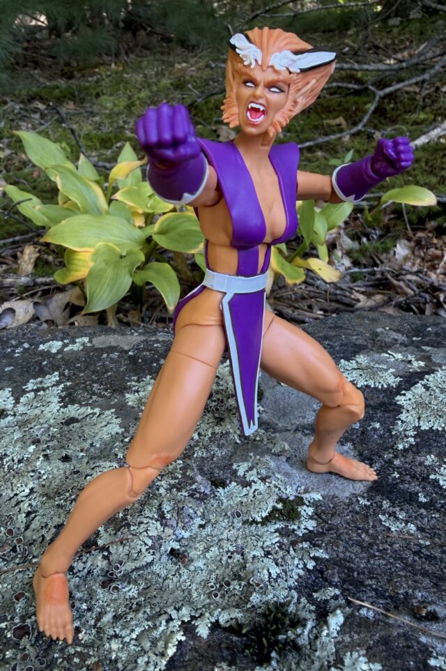 X-Force Marvel Legends Hasbro Feral Figure with Fists