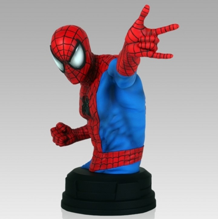 Gentle Giant Spider-Man Red & Blue Marvel Mini Bust Web Shooting
