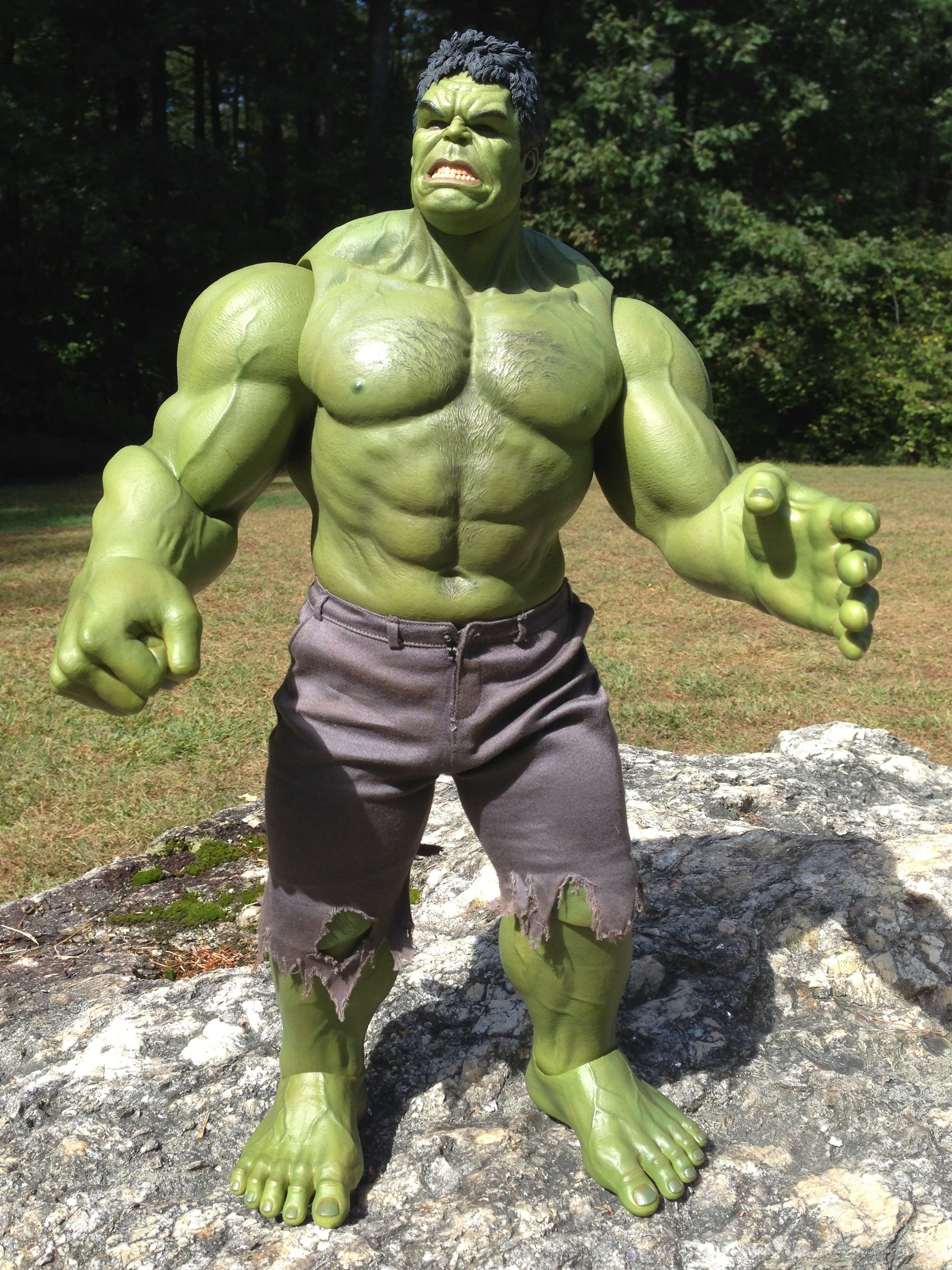 hot toys hulk for sale