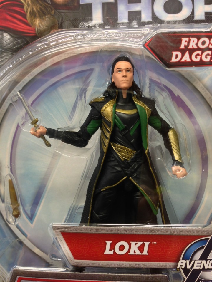 Thor 2 Loki Figure Close-Up Hasbro 3.75"