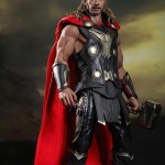 Limited Hot Toys Thor Light Asgardian Armor Version Pre-Order!