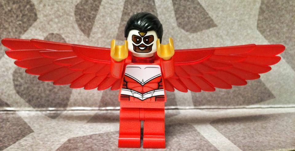 LEGO FALCON MINIFIG RED SUPER HEROES AUTHENTIC COLLECTIBLE AVENGERS ASSEMBLE 