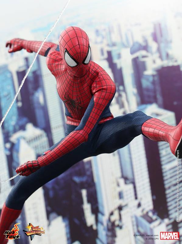 The Amazing Spider-Man Sixth Scale Figure by Hot Toys