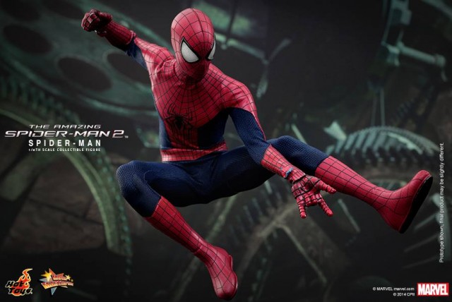 MMS244 Amazing Spider-Man 2 Hot Toys Figure 2014 Leaping Into Battle