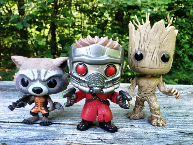 Funko POP Vinyls Guardians of the Galaxy Scale Photo Groot Rocket Raccoon Star-Lord