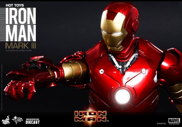 Die-Cast Hot Toys Iron Man Mark 3 Forearm Rockets