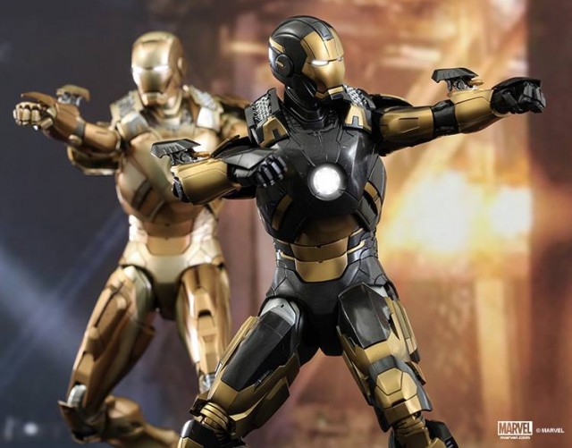 Iron Man Python Hot Toys Exclusive Figure with Missile Pods Out