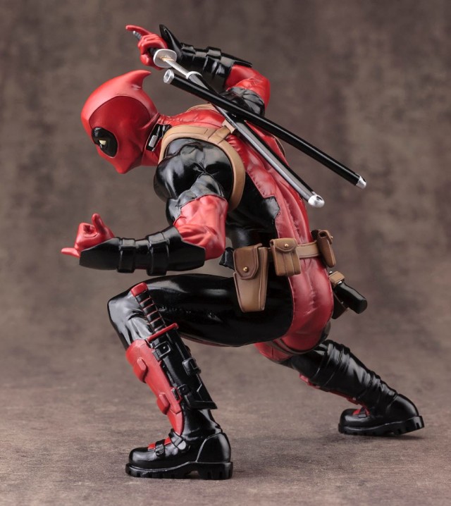 Kotobukiua Deadpool Marvel Now Statue Side 2015