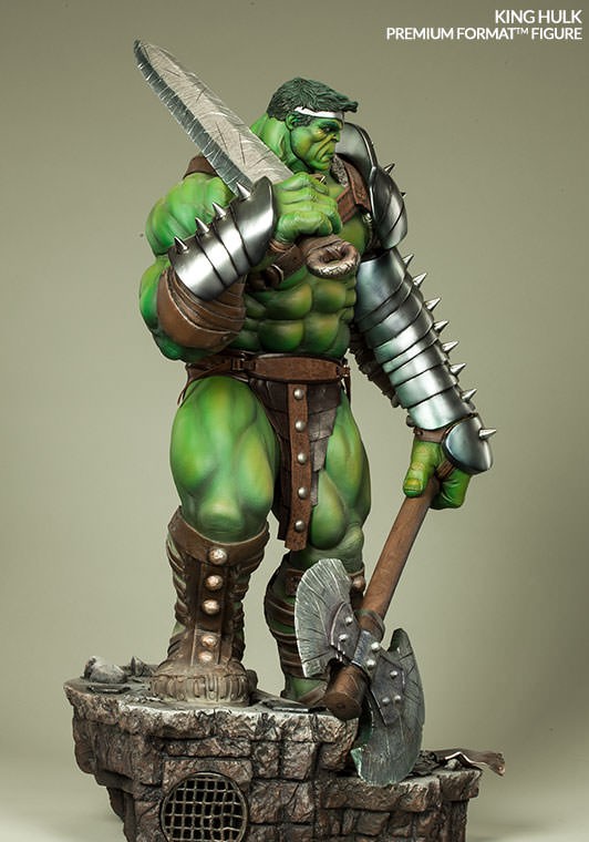 Side View of Premium Format Figure King Hulk Statue by Sideshow Collectibles 2015