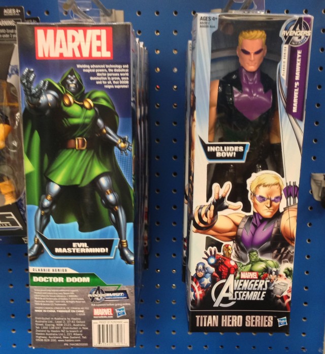 Marvel Titan Hero Hawkeye and Dr. Doom Figures