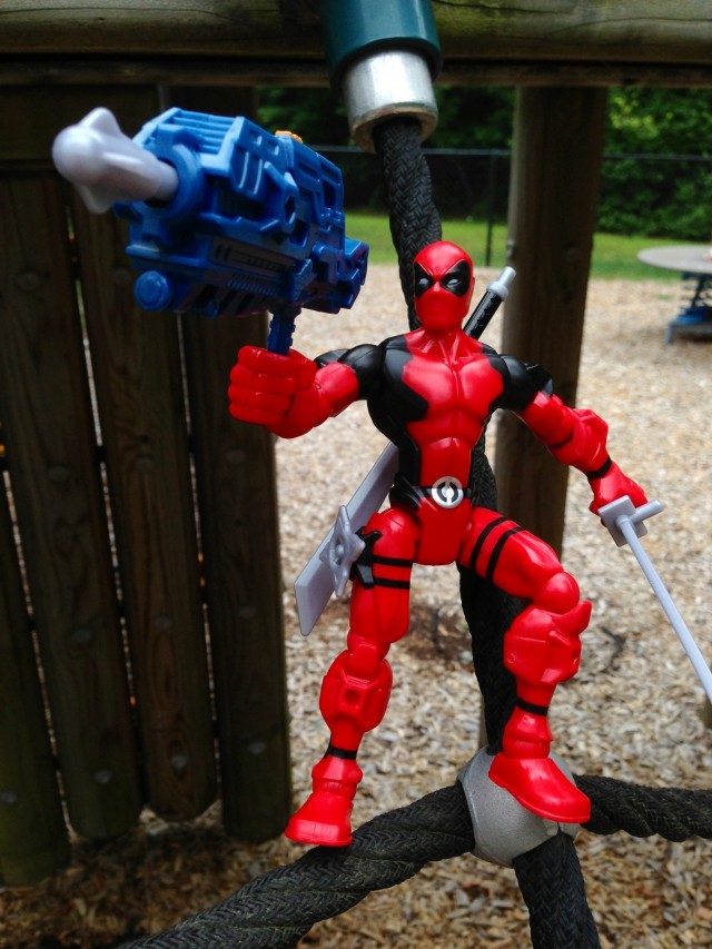 Hasbro Marvel Mashers Deadpool with Sword and Rocket Launcher