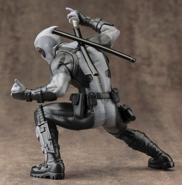 Kotobukiya Deadpool X-Force Grey Variant Costume ARTFX Statue Exclusive 2015