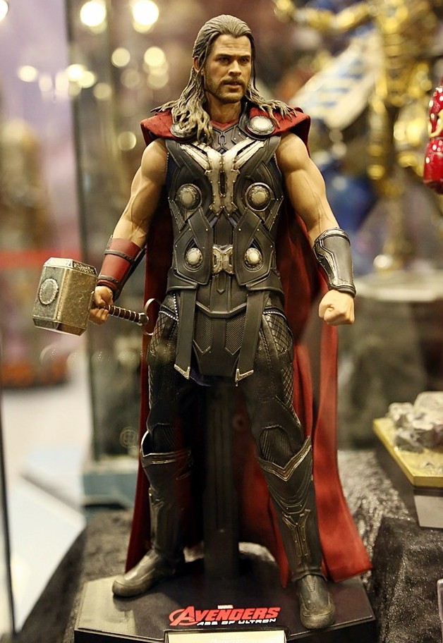 Hot Toys 1//6 MMS306 Avengers Age of Ultron Thor Body with Outfit