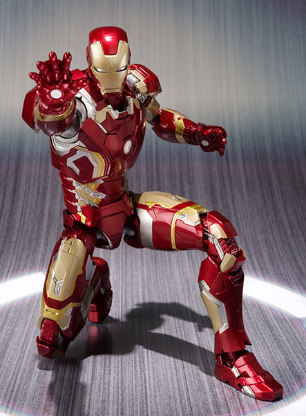 Iron Man  A1709E270  Figurine  Iron Man 3  30 cm