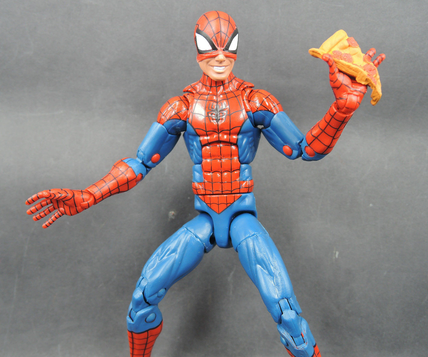 spiderman pizza figure