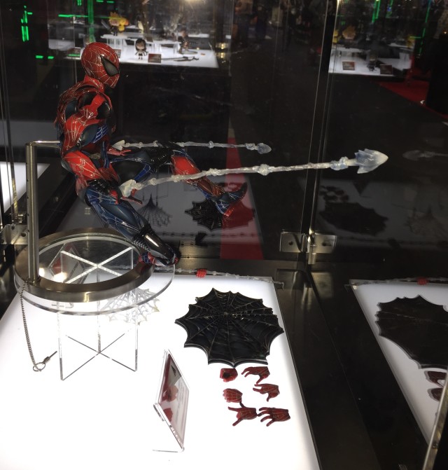 Toy Fair 2015 Square-Enix Spider-Man Play Arts Kai Figure