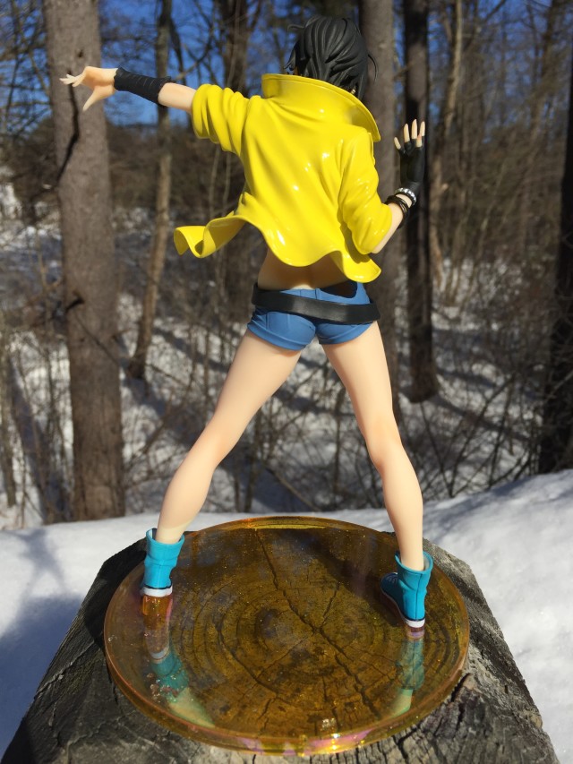 Back of Kotobukiya Bishoujo Jubilee Statue Yellow Jacket