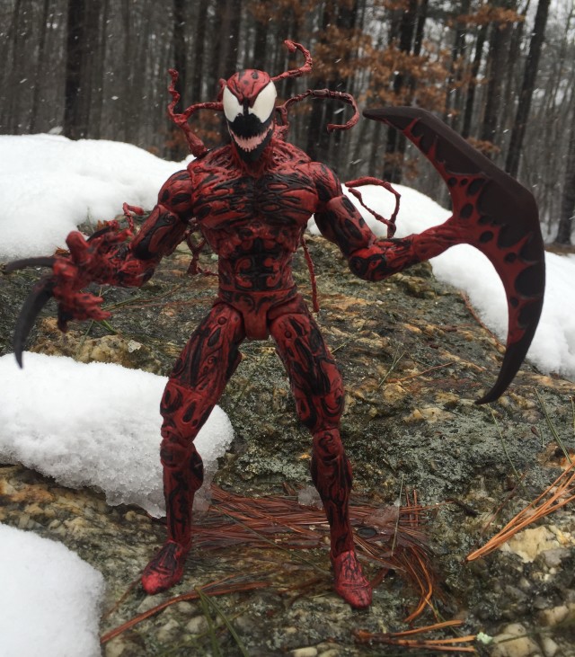 Diamond Select Toys Carnage Marvel Select Action Figure