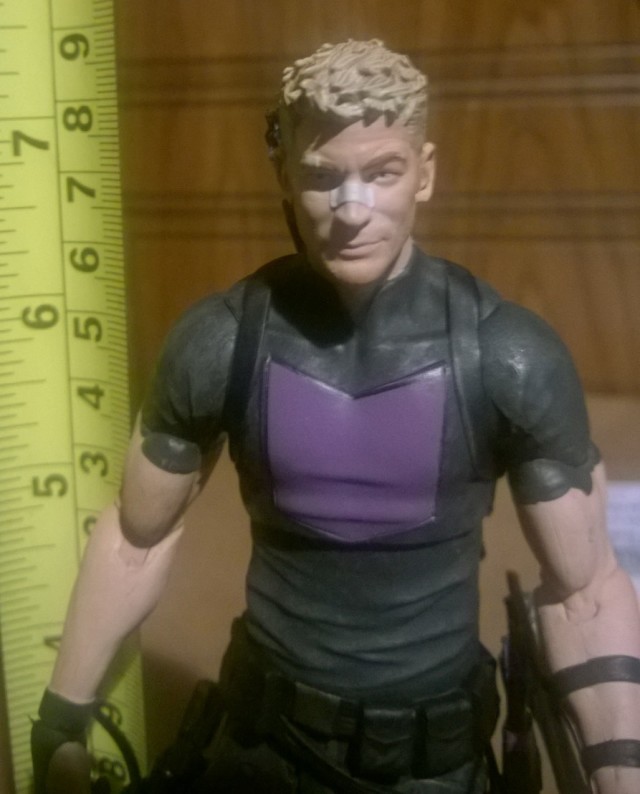 Marvel Select Hawkeye without Glasses and with Bandage on Nose