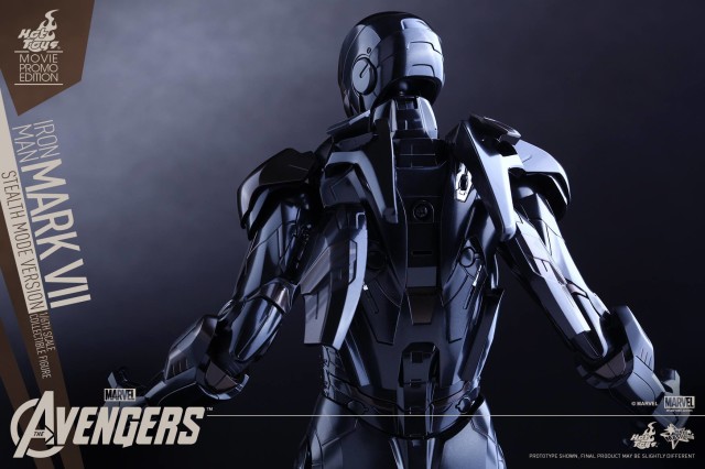 Stealth Iron Man Hot Toys Figure Back