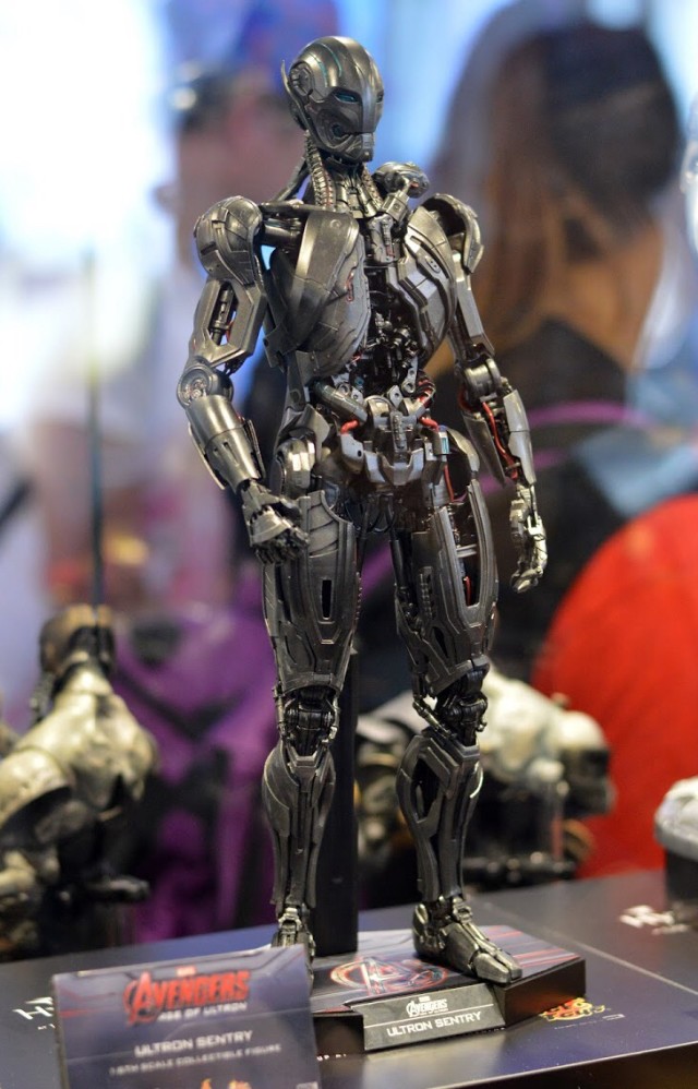 Hot Toys Ultron Sentry Sixth Scale Figure