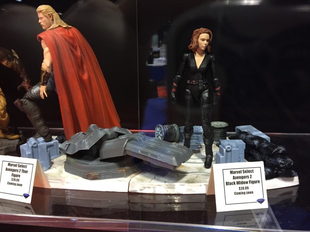 Marvel Select Black Widow Thor Age of Ultron Figures Bases