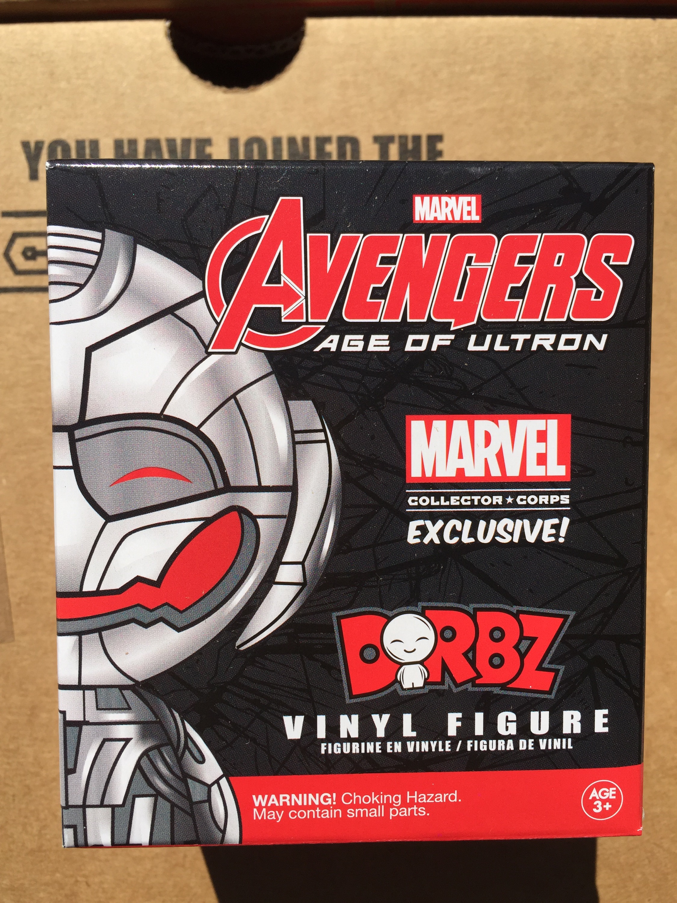 MARVEL EXCLUSIVE Avengers Age of ULTRON Patch Collector Corps free shipping