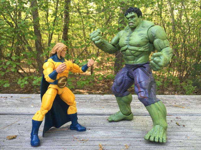 Marvel Select Age of Ultron Hulk vs. Marvel Legends Sentry Figure