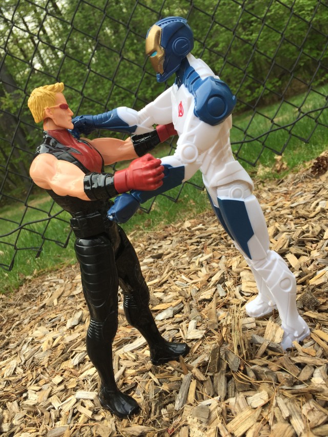 Lightning Bow Hawkeye vs. Beam Blaster Iron Man Hasbro Sixth Scale Figures