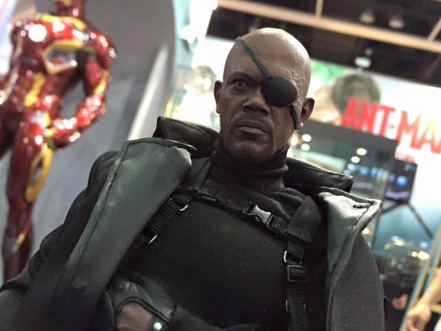 Nick Fury Hot Toys Captain America The Winter Soldier Figure