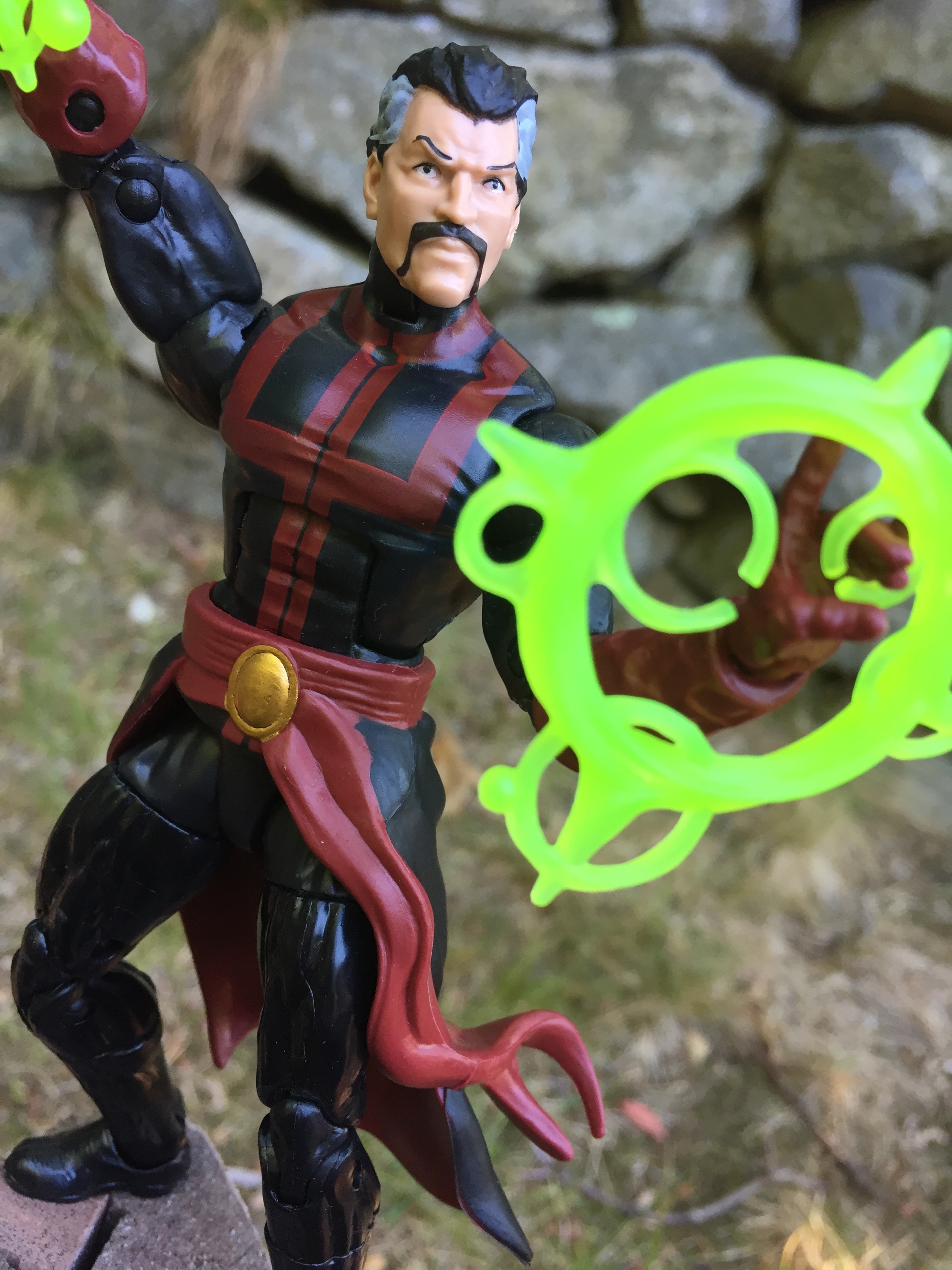 Marvel Legends Doctor Strange Review & Photos (Hulkbuster