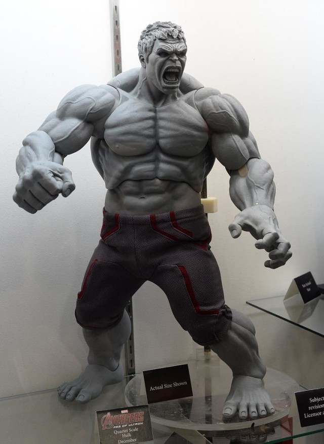 SDCC 2015 NECA Hulk Quarter Scale Figure