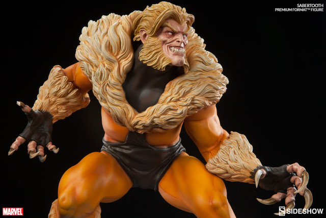 Sideshow Premium Format Saberooth Classic Costume Figure