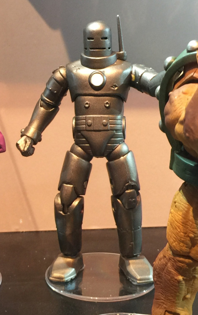 SDCC 2015 Hasbro Original Iron Man Marvel Infinite Series Figure