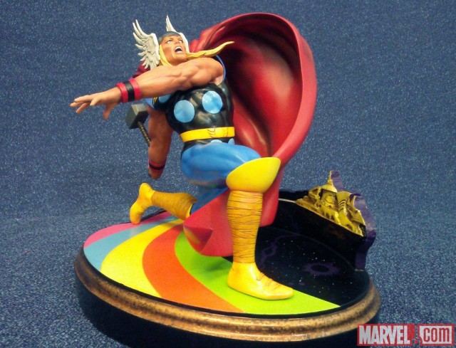Thor Statue Diamond Select Toys 2016 Marvel Premier Collection