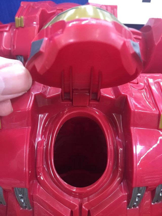 Interior of Helmet of 18 Inch Hulkbuster Iron Man Titan Hero Armor
