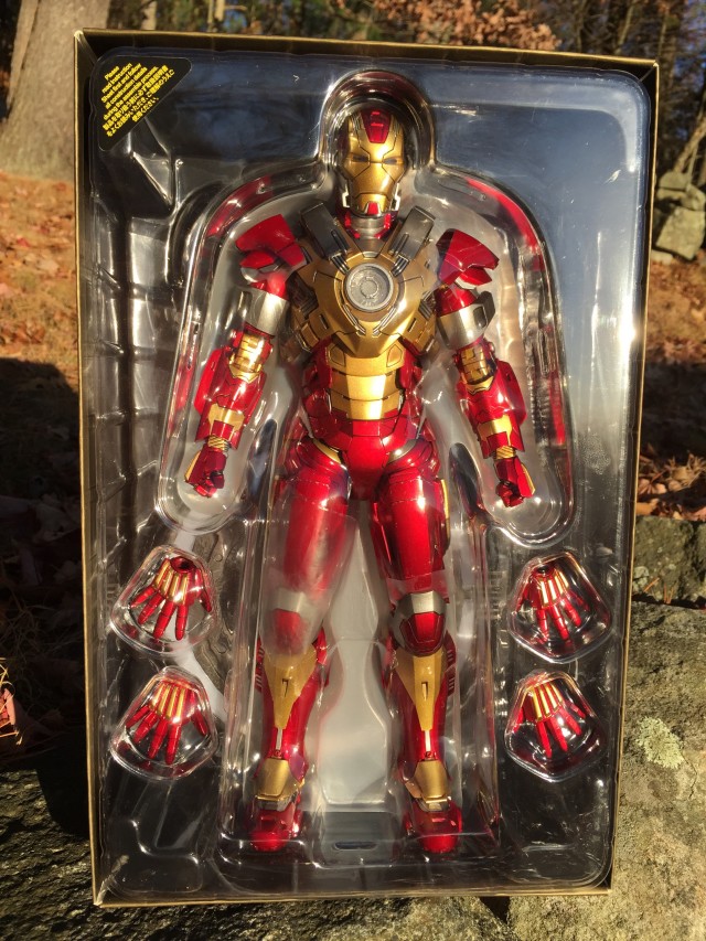 Hot Toys Iron Man Heartbreaker 1/6 Figure in Packaging