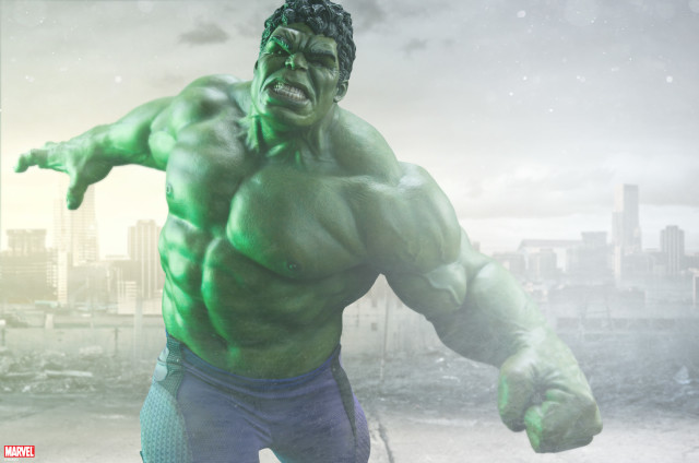 Age of Ultron Hulk Maquette Statue by Sideshow Collectibles