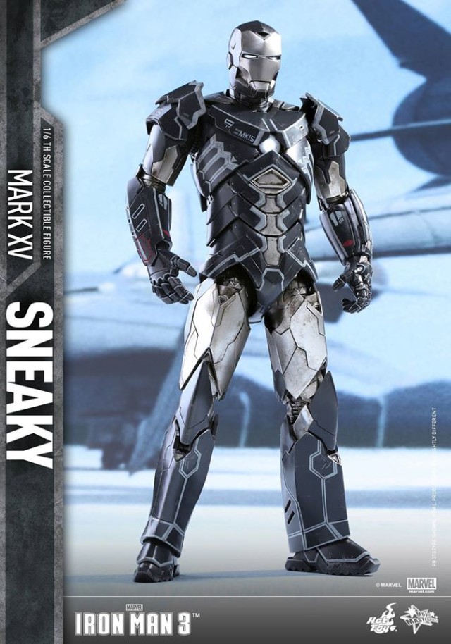 Mark XV Iron Man Sneaky Hot Toys Figure