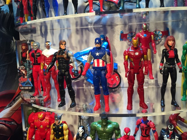 Hasbro Toy Fair 2016 Display Marvel Titan Heroes