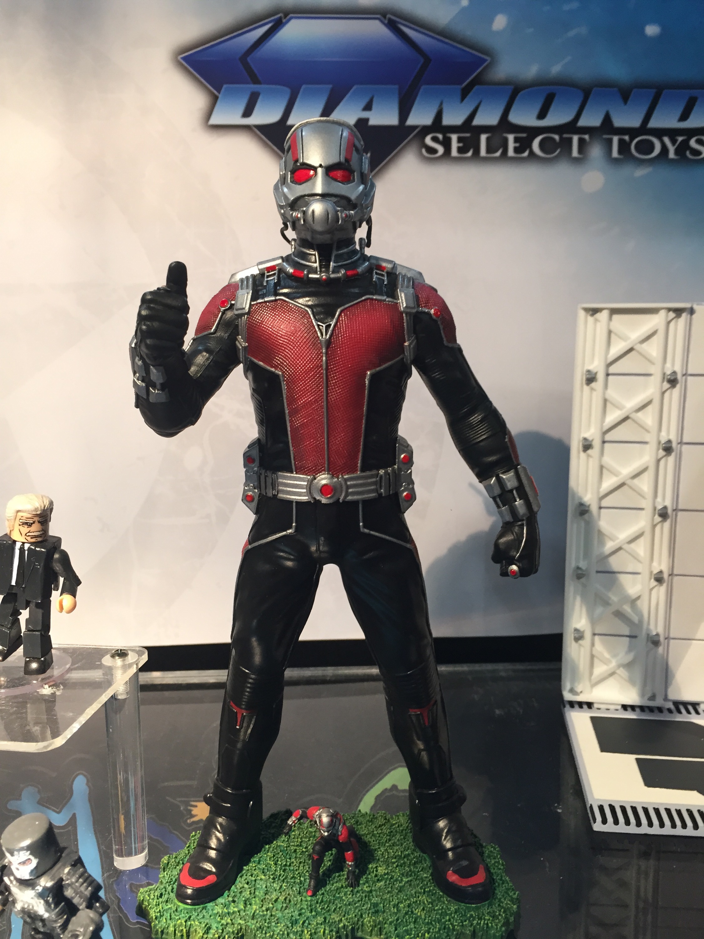 diamond select ant man