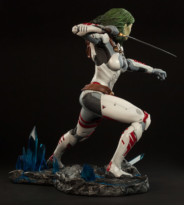 Side View of Sideshow Collectibles Gamora Statue