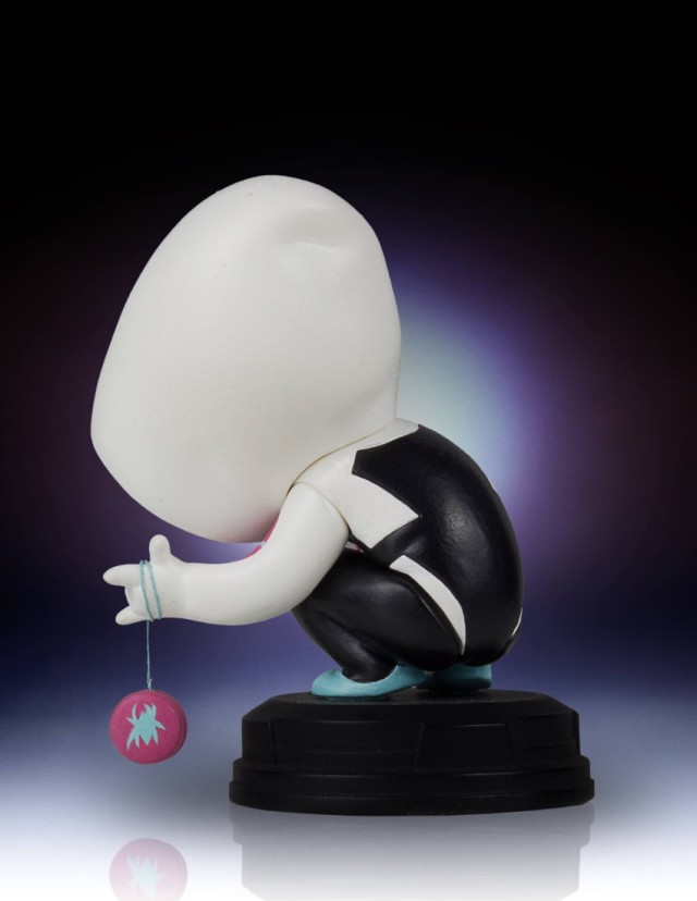 Back of Spider-Gwen Marvel Babies Gentle Giant Statue