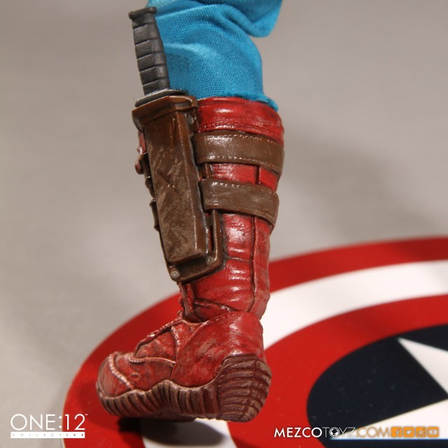 Captain America Mezco One 12 Collective Figure Boot Detail