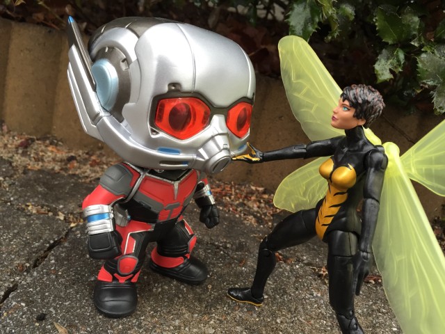 Marvel Legends Wasp Stroking Funko Giant-Man POP Vinyl