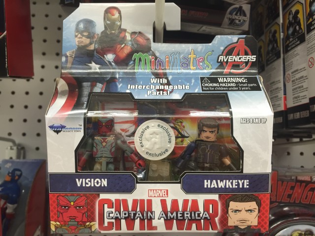 Hawkeye and Vision Civil War Minimates Figures