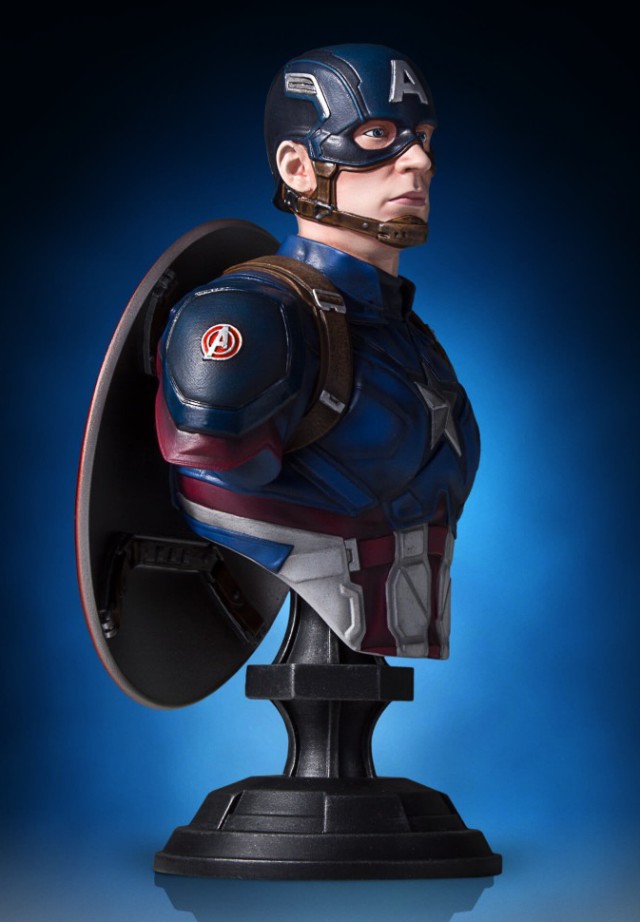 Side View of Gentle Giant Ltd Captain America Civil War Bust